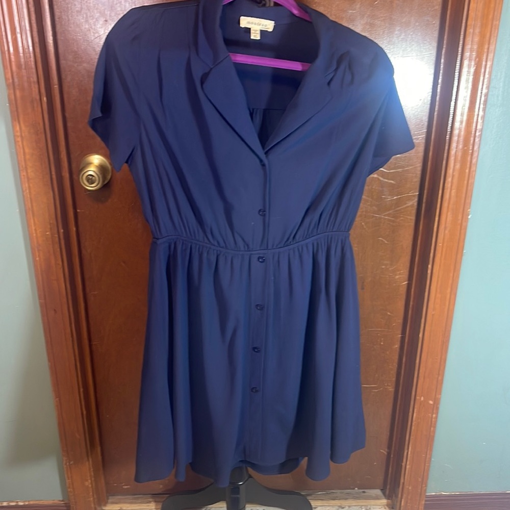 Women navy dress